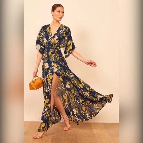 Reformation Petite Winslow Maxi Dress in Graciella - Picture 8 of 9